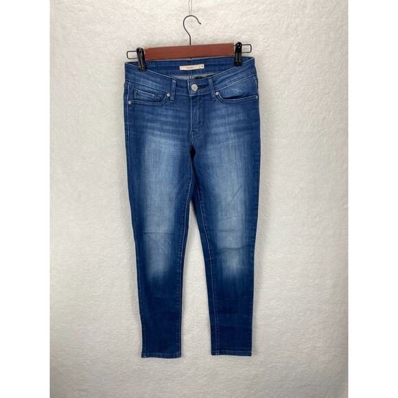 Levi's 711 Skinny Jeans Women's Size 26 Stretch‎ Dark Wash Blue Denim - Picture 1 of 8